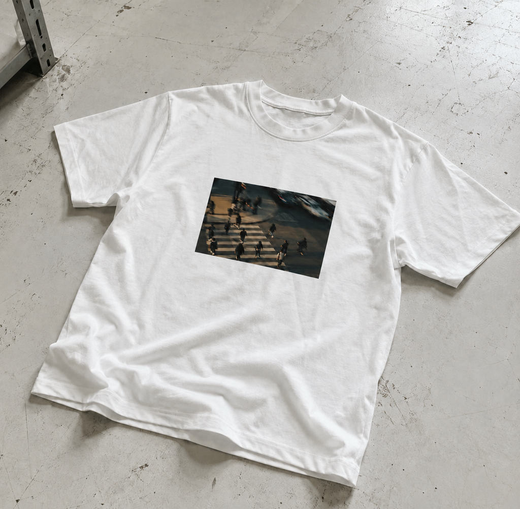Archive frame box tee