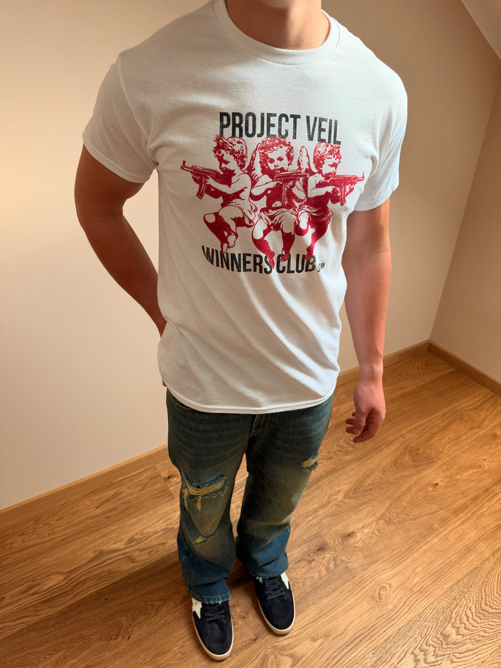 Guns Tee