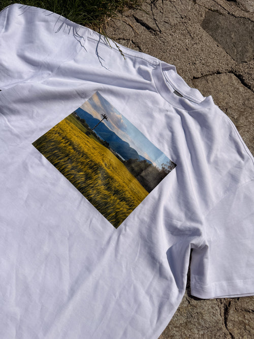 Archive box tee