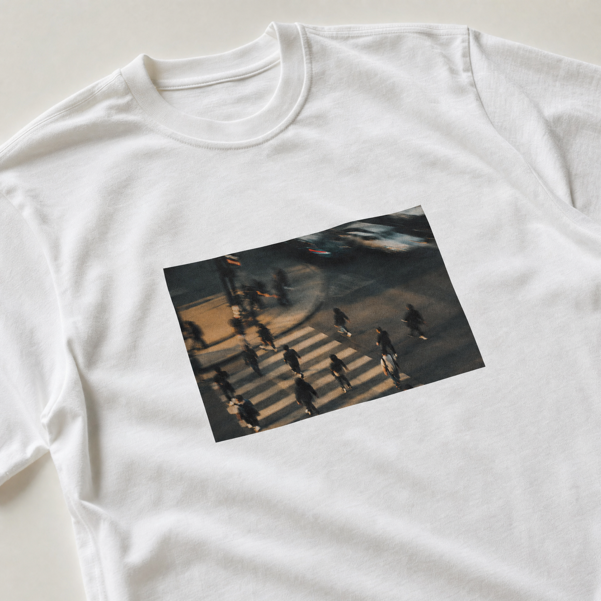 Archive frame box tee